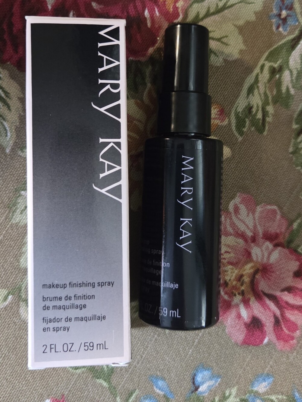 Mary Kay Makeup Finishing Spray New